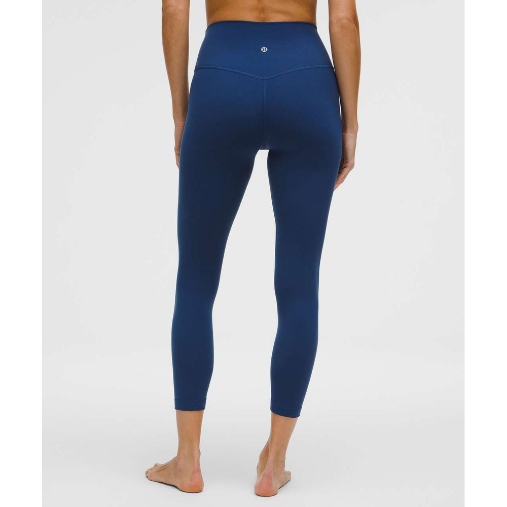 Lululemon Base Pace High-Rise Tight 25" — Size 4 - Picture 2 of 8